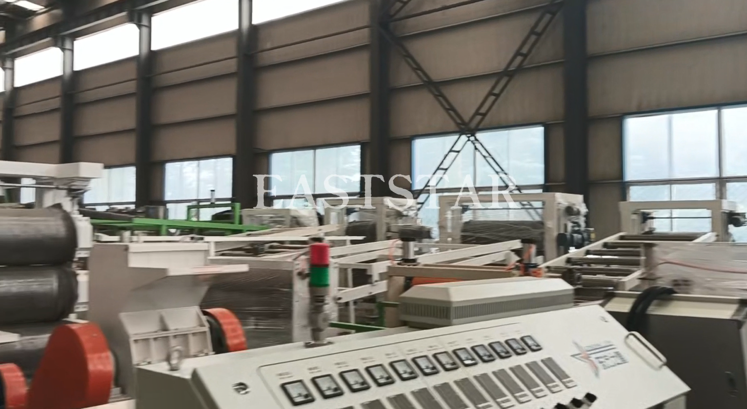 ຢ້ຽມຢາມຈາກລູກຄ້າຢູ່ຕ່າງປະເທດສໍາລັບການຮ່ວມມືດ້ານແຜ່ນສະຕິກເກີ